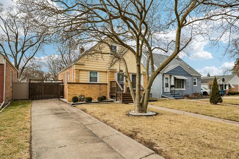 Tiny photo for 1636 STATE LINE Road, Calumet City, IL 60409 (MLS # 12582485)