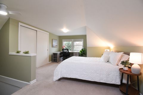 Tiny photo for 1042 S Kenilworth Avenue, Oak Park, IL 60304 (MLS # 12619138)