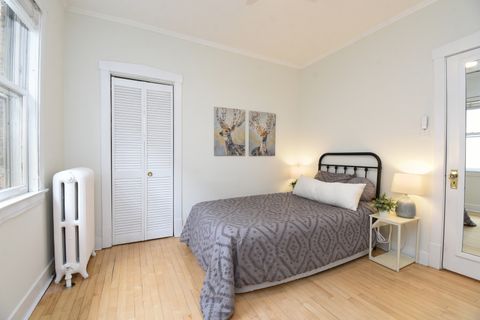 Tiny photo for 1042 S Kenilworth Avenue, Oak Park, IL 60304 (MLS # 12619138)