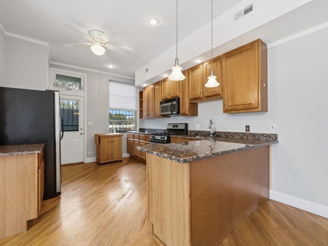 Tiny photo for 5412 S University Avenue #3S, Chicago, IL 60615 (MLS # 12705540)