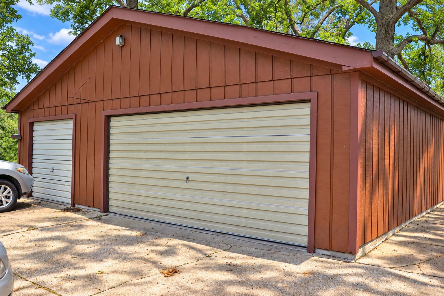 614 Maple Avenue