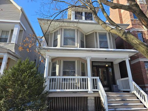 3818 N Damen Avenue Chicago IL 60618