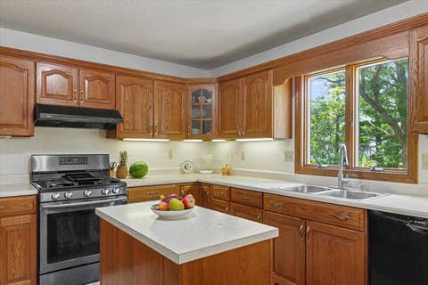 Tiny photo for 2705 Pine Valley Drive, Champaign, IL 61822 (MLS # 12706387)