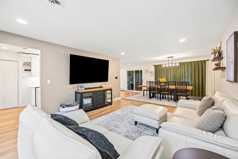 Tiny photo for 9S125 Florence Avenue, Downers Grove, IL 60516 (MLS # 12771537)