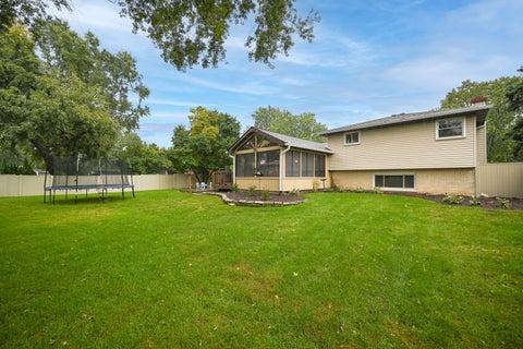 Tiny photo for 9S125 Florence Avenue, Downers Grove, IL 60516 (MLS # 12771537)