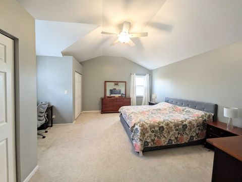 Tiny photo for 905 Thornwood Court, St. Charles, IL 60174 (MLS # 12626116)