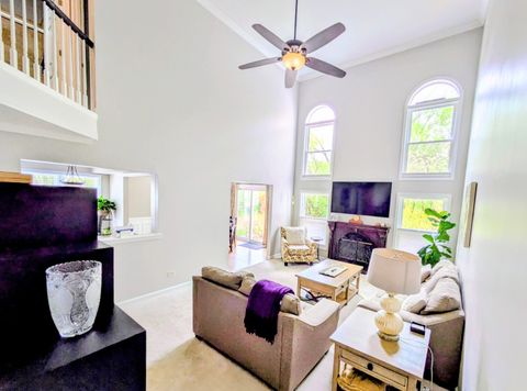 Tiny photo for 905 Thornwood Court, St. Charles, IL 60174 (MLS # 12626116)