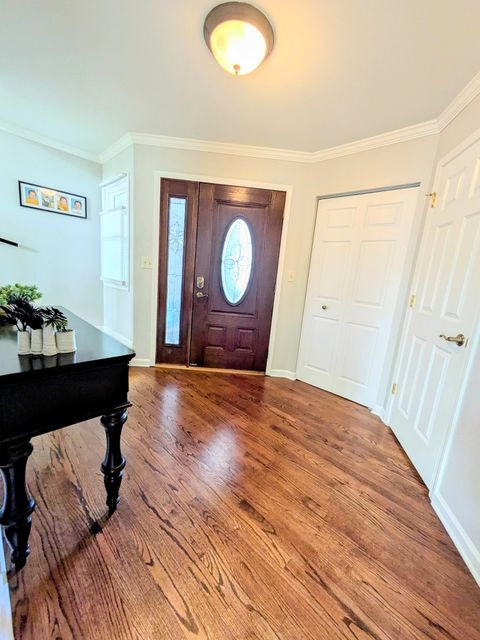 Tiny photo for 905 Thornwood Court, St. Charles, IL 60174 (MLS # 12626116)