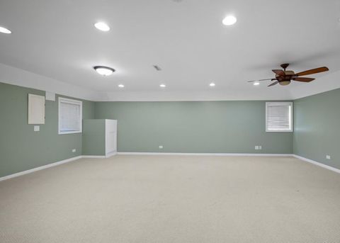 Tiny photo for 905 Thornwood Court, St. Charles, IL 60174 (MLS # 12626116)