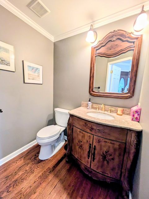 Tiny photo for 905 Thornwood Court, St. Charles, IL 60174 (MLS # 12626116)