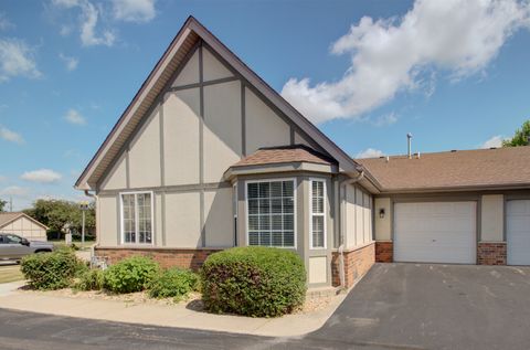Tiny photo for 1740 Willow Circle Drive #1740, Crest Hill, IL 60403 (MLS # 12396343)