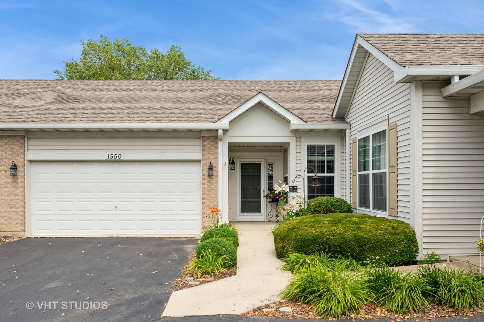 1550 W Ludington Circle