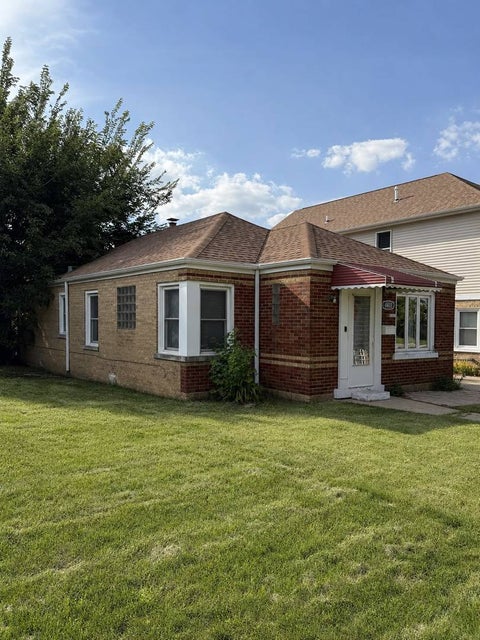 Tiny photo for 4418 Madison Avenue, Brookfield, IL 60513 (MLS # 12752015)
