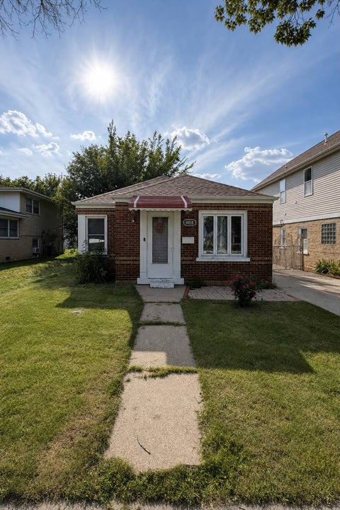 Photo of 4418 Madison Avenue, Brookfield, IL 60513 (MLS # 12752015)