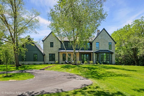 Photo of 699 Plum Tree Road, Barrington Hills, IL 60010 (MLS # 12487429)