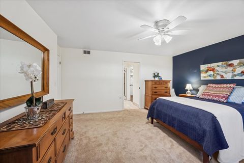 Tiny photo for 519 Banyon Lane #A, La Grange, IL 60525 (MLS # 12501971)