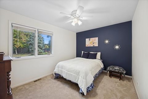 Tiny photo for 519 Banyon Lane #A, La Grange, IL 60525 (MLS # 12501971)