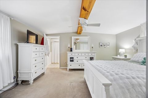 Tiny photo for 121 S Walkup Avenue, Crystal Lake, IL 60014 (MLS # 12578795)