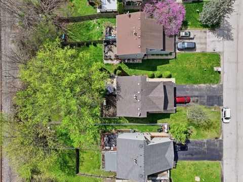 Tiny photo for 27W051 Cooley Avenue, Winfield, IL 60190 (MLS # 12626667)