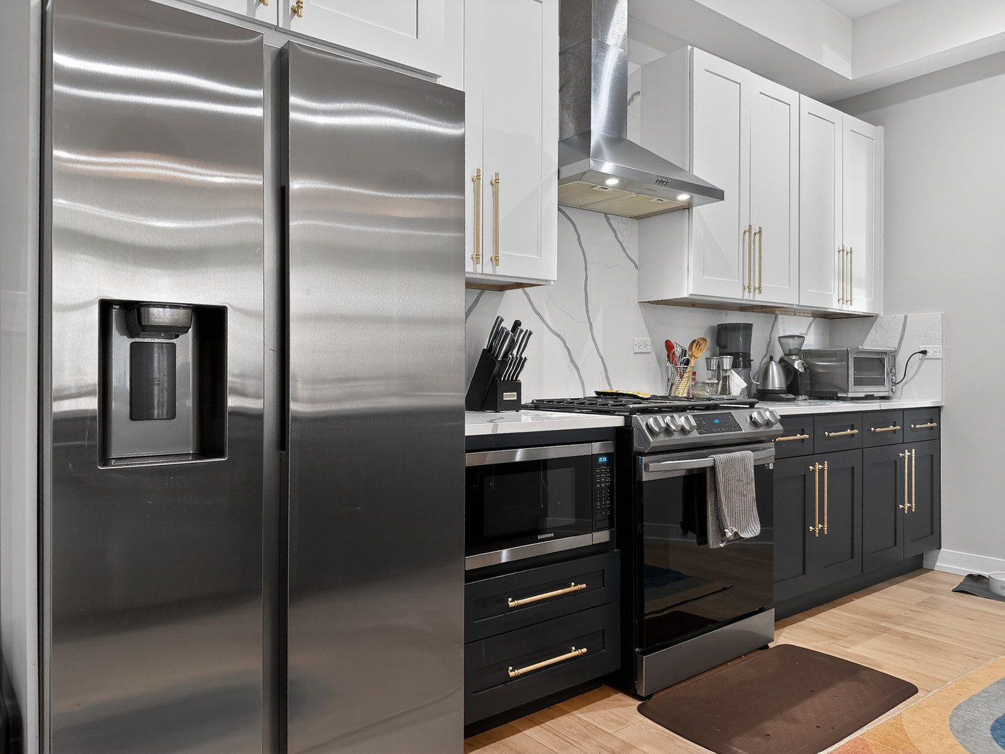 2451 N Albany Avenue 1