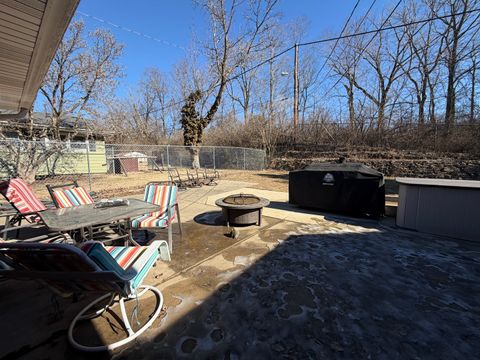 Tiny photo for 952 N Linden Avenue, Decatur, IL 62522 (MLS # 12558038)