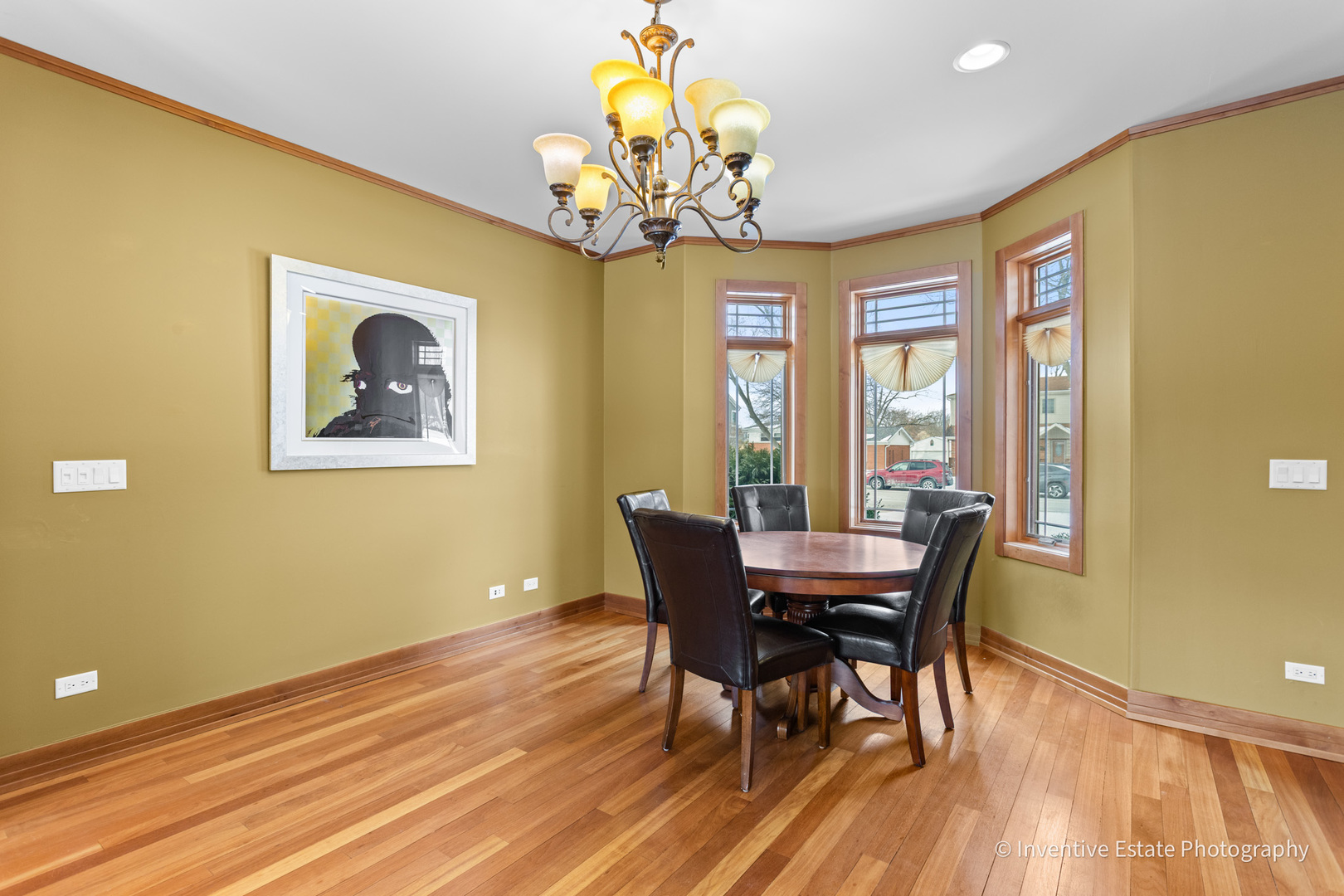 1707 W Lincoln Street