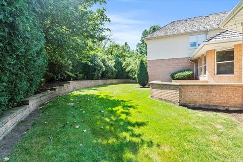 Tiny photo for 911 Red Fox Lane, Oak Brook, IL 60523 (MLS # 12515246)