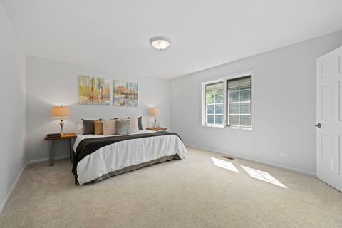 Tiny photo for 911 Red Fox Lane, Oak Brook, IL 60523 (MLS # 12515246)