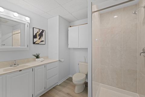 Tiny photo for 911 Red Fox Lane, Oak Brook, IL 60523 (MLS # 12515246)