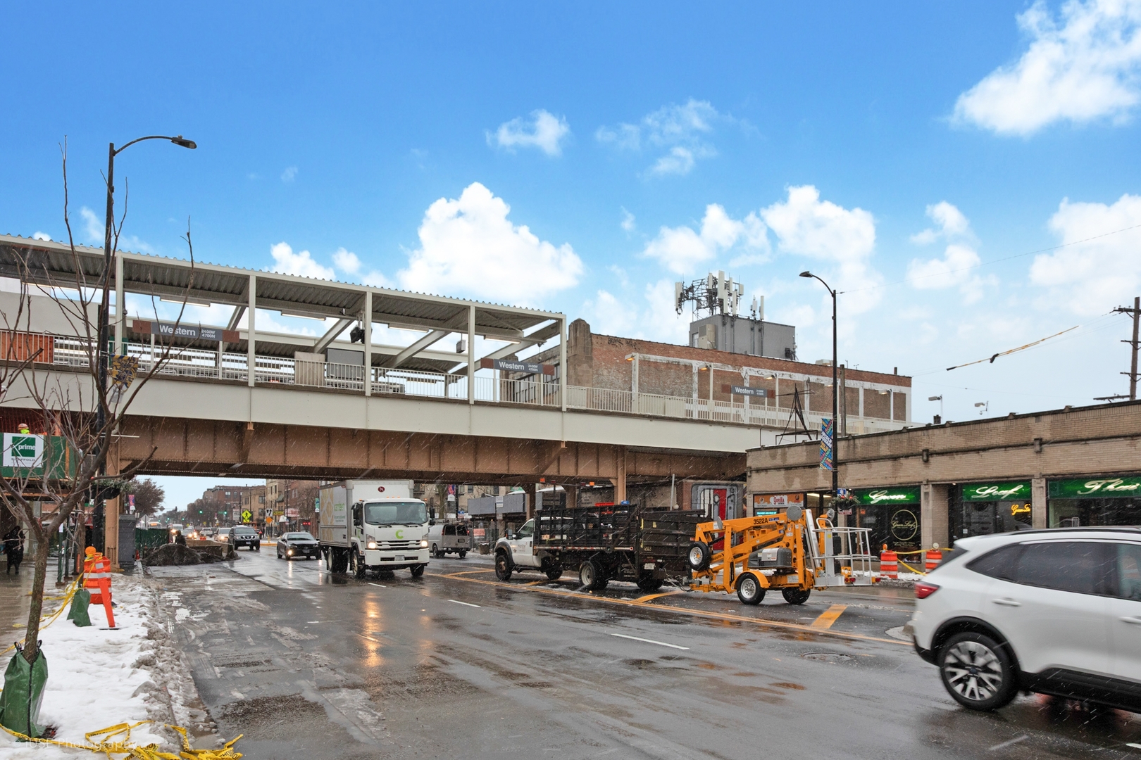 4851 N Western Avenue