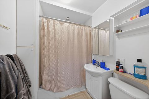 Tiny photo for 979 Vine Street, Winnetka, IL 60093 (MLS # 12476547)