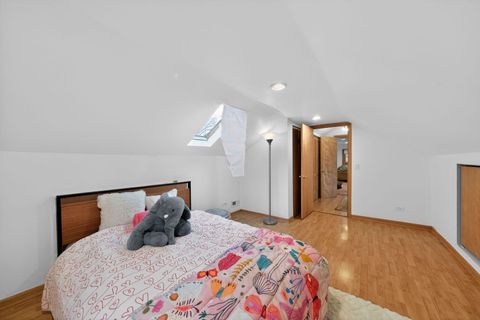 Tiny photo for 979 Vine Street, Winnetka, IL 60093 (MLS # 12476547)