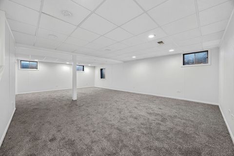 Tiny photo for 936 Hawthorne Drive, Crystal Lake, IL 60014 (MLS # 12572674)