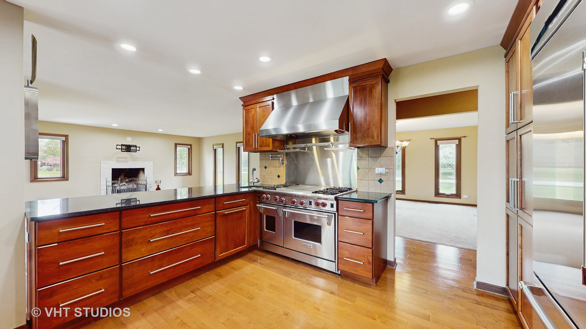 17N560 Hidden Hills Trail