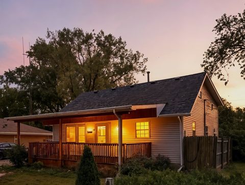 Photo of 1820 E EAGLE Street, Kankakee, IL 60901 (MLS # 12495675) Photo of 1820 E EAGLE Street, Kankakee, IL 60901 (MLS # 12495675)