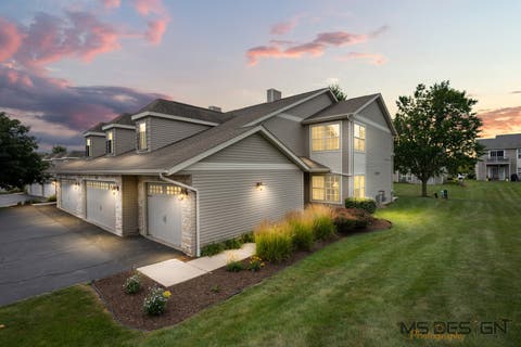 Photo of 967 Arvle Circle #967, Sycamore, IL 60178 (MLS # 12715160)