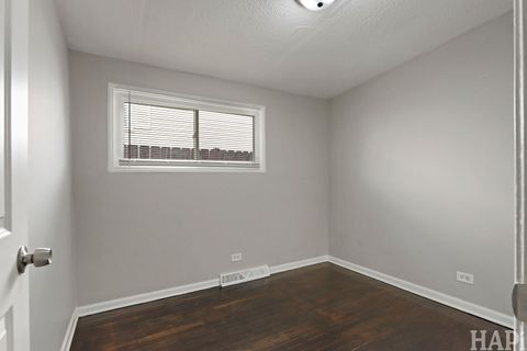 Tiny photo for 1310 N Poplar Avenue, Round Lake Beach, IL 60073 (MLS # 12471708)