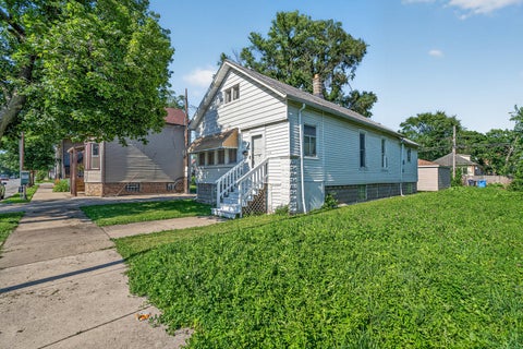 Tiny photo for 11715 S Wentworth Avenue, Chicago, IL 60628 (MLS # 12697729)