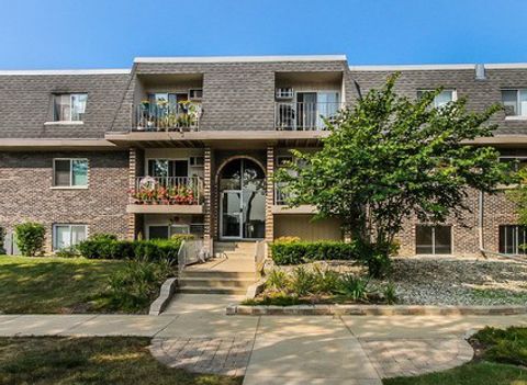 973 Crimson Court 304 Prospect Heights IL 60070