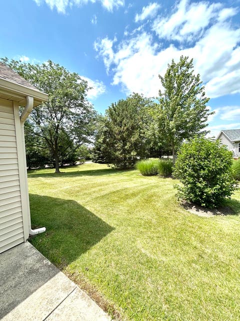 Tiny photo for 21562 Victory Lake Way, Crest Hill, IL 60403 (MLS # 12715114)