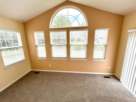 Tiny photo for 21562 Victory Lake Way, Crest Hill, IL 60403 (MLS # 12715114)