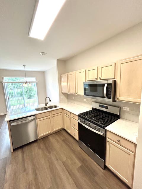 Tiny photo for 21562 Victory Lake Way, Crest Hill, IL 60403 (MLS # 12715114)