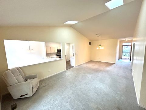 Tiny photo for 21562 Victory Lake Way, Crest Hill, IL 60403 (MLS # 12715114)