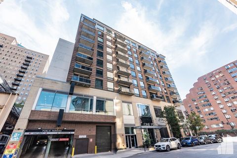Photo of 1 E 8TH Street #511, Chicago, IL 60605 (MLS # 12475287)
