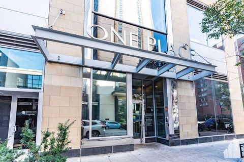 Tiny photo for 1 E 8TH Street #511, Chicago, IL 60605 (MLS # 12475287)