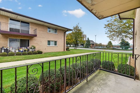 Tiny photo for 6150 S Kensington Avenue #101c, Countryside, IL 60525 (MLS # 12762884)