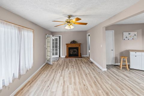 Tiny photo for 2429 Overbeck Lane, Centralia, IL 62801 (MLS # 12593180)