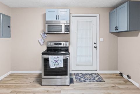 Tiny photo for 2429 Overbeck Lane, Centralia, IL 62801 (MLS # 12593180)