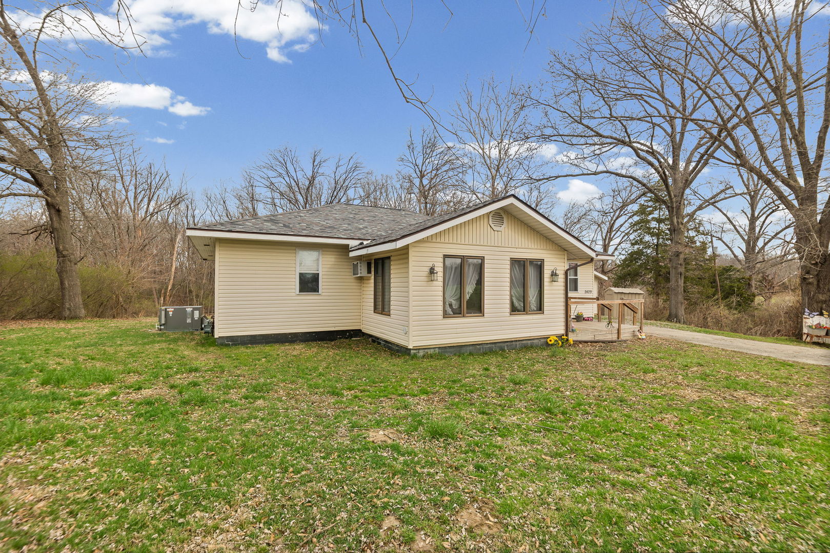 2429 Overbeck Lane