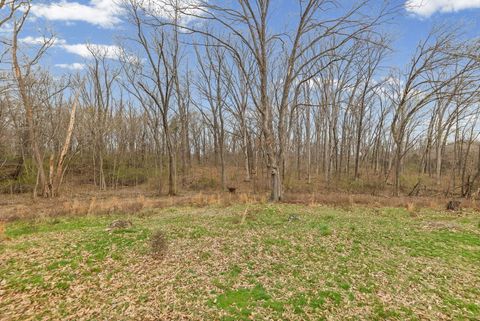 Tiny photo for 2429 Overbeck Lane, Centralia, IL 62801 (MLS # 12593180)